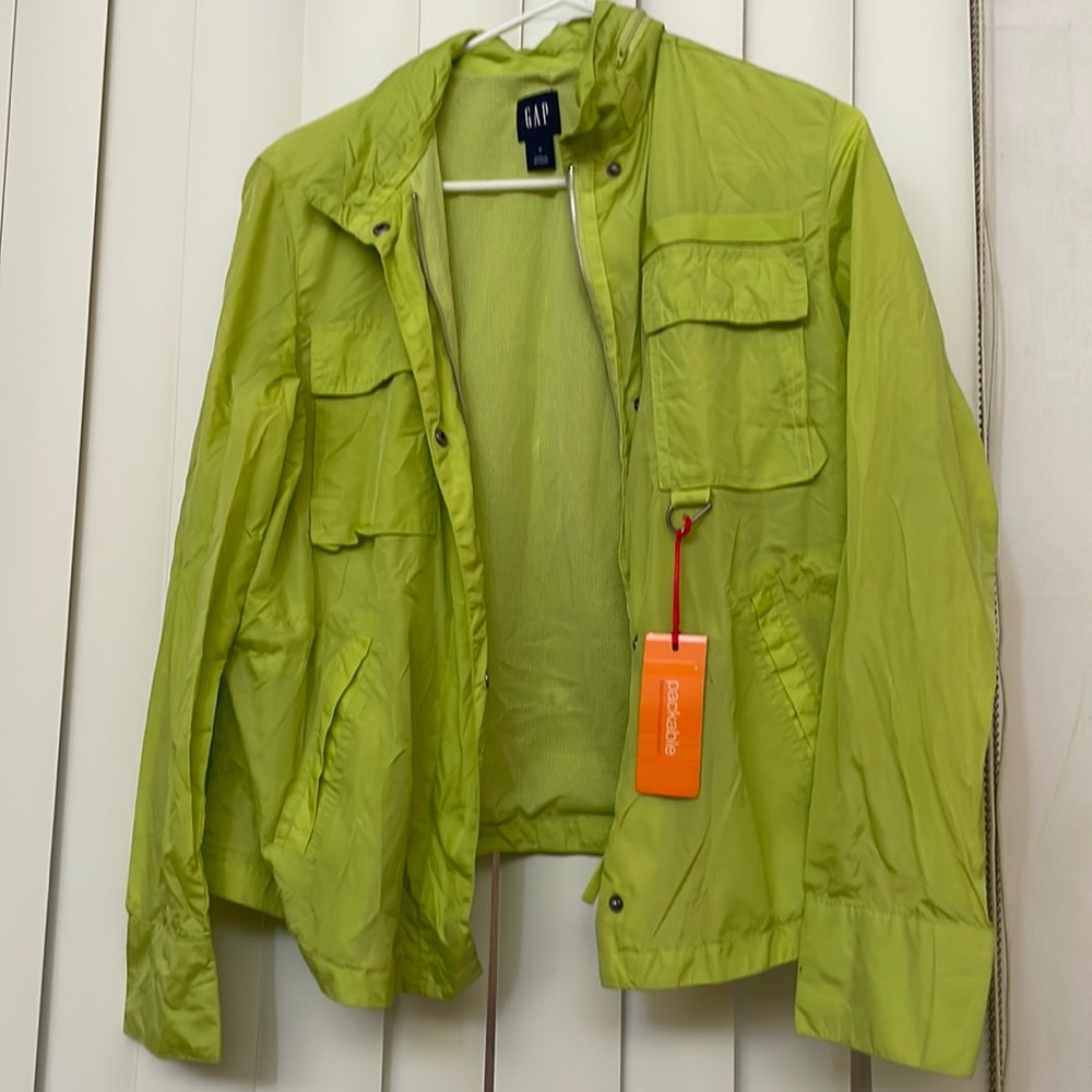 Rain-wind jacket